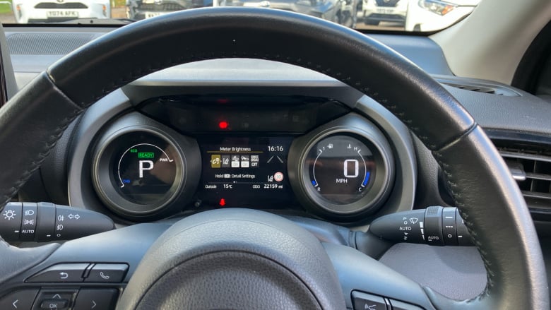 Toyota Yaris 1.5 Hybrid Design 5dr CVT Hybrid Hatchback